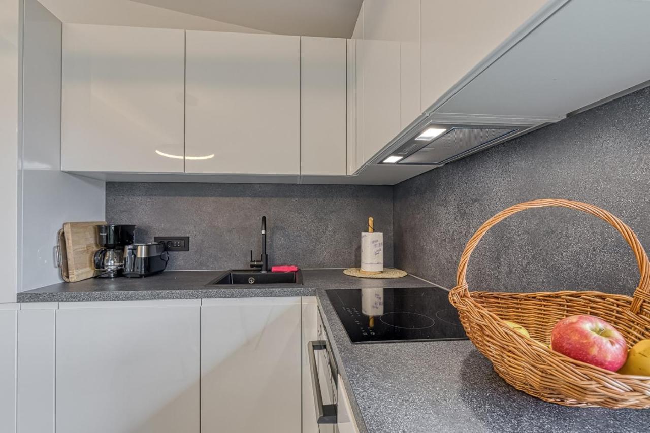 Kostabela - Sea View Apartment Rijeka Luaran gambar