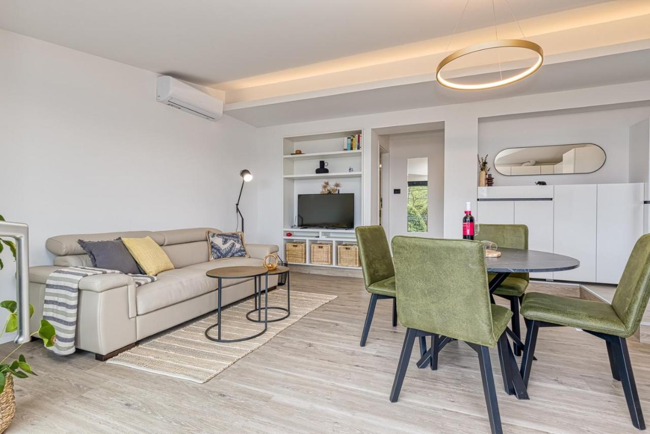 Kostabela - Sea View Apartment Rijeka Luaran gambar